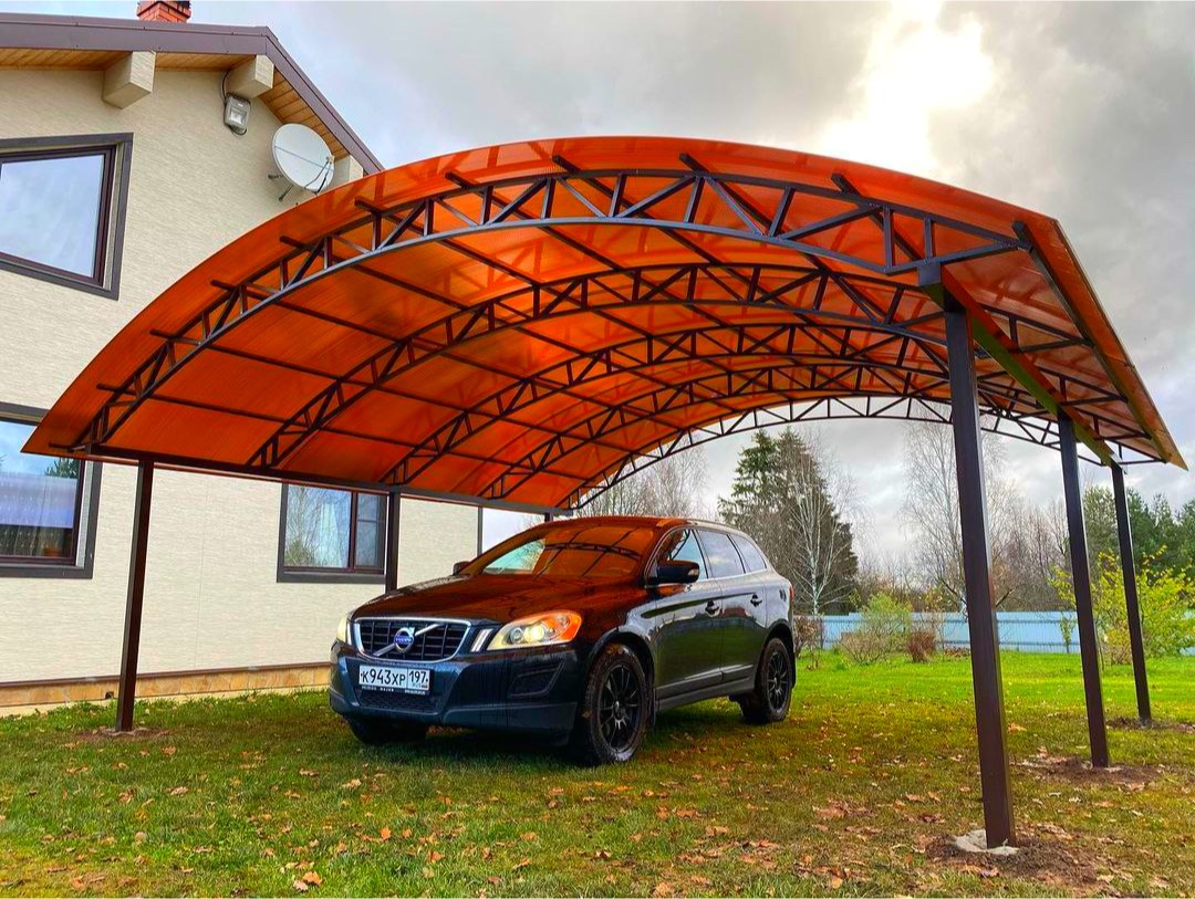 Арочный автонавес для дачи