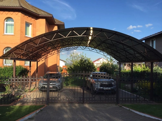 Навес из поликарбоната и металла арочный для двух автомобилей